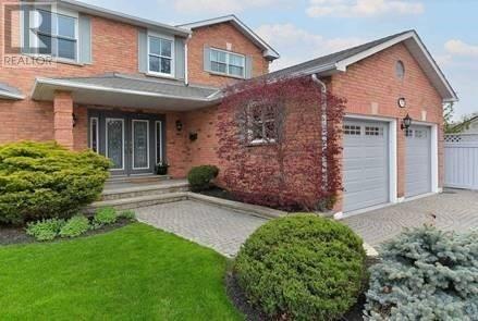 upper - 3213 Trelawny Circ, House detached with 4 bedrooms, 3 bathrooms and 3 parking in Mississauga ON | Image 2
