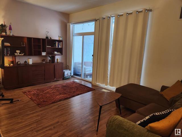 211 - 4835 104a St Nw, Condo with 1 bedrooms, 1 bathrooms and null parking in Edmonton AB | Image 3