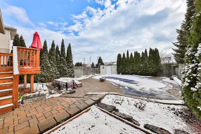 104 Garth Trails Cres, House detached with 3 bedrooms, 4 bathrooms and 6 parking in Hamilton ON | Image 31