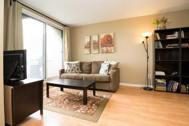 255 - 2095 Roche Crt, Townhouse with 2 bedrooms, 2 bathrooms and 1 parking in Mississauga ON | Image 17