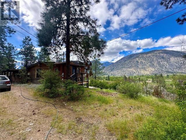 525 Highway 3 Highway, House other with 2 bedrooms, 1 bathrooms and null parking in Okanagan Similkameen B BC | Image 32