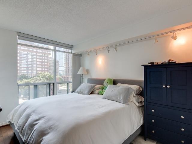 611 - 942 Yonge St, Condo with 1 bedrooms, 1 bathrooms and 1 parking in Toronto ON | Image 9