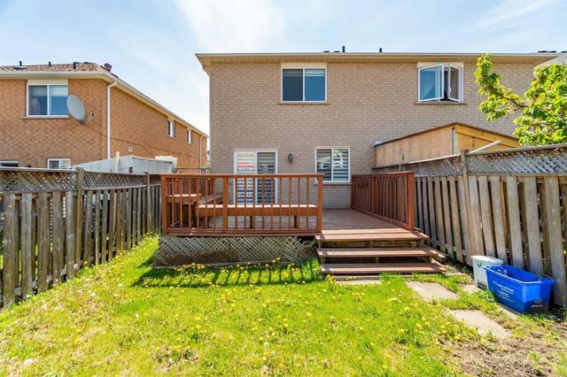 200 Tiller Tr, House semidetached with 3 bedrooms, 4 bathrooms and 5 parking in Brampton ON | Image 15