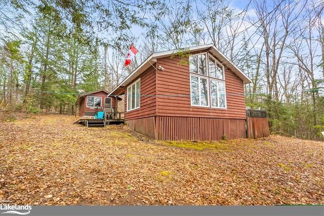 1301 Hudson Lake Drive, House detached with 2 bedrooms, 1 bathrooms and 4 parking in Highlands East ON | Image 37