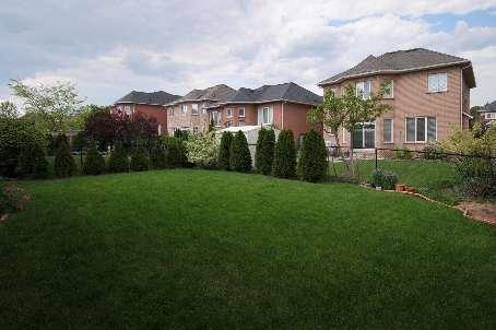 2227 Chickadee Cres, House detached with 4 bedrooms, 3 bathrooms and 2 parking in Oakville ON | Image 9