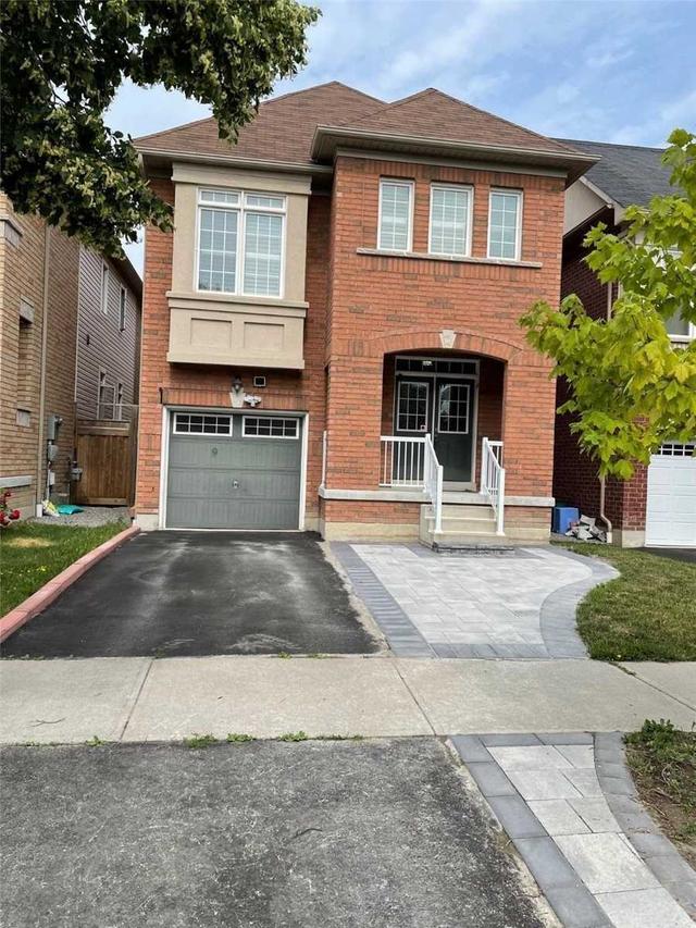 168 Angus Dr, House detached with 3 bedrooms, 3 bathrooms and 3 parking in Ajax ON | Card Image