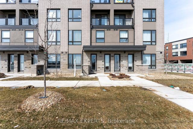1 - 620 Rexdale Blvd, Townhouse with 3 bedrooms, 3 bathrooms and 1 parking in Toronto ON | Image 23