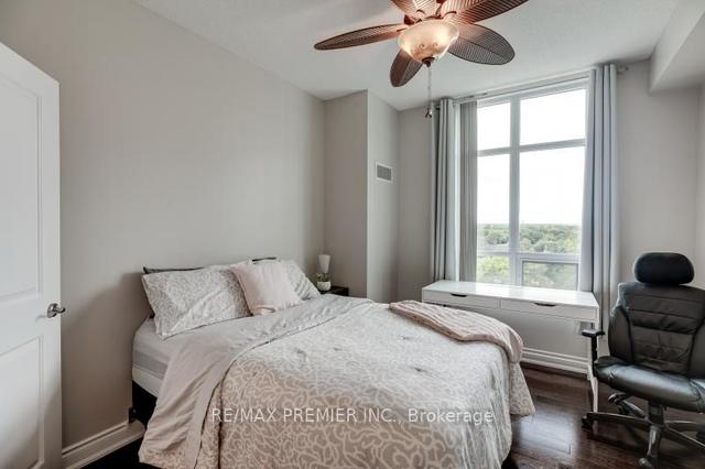 1012 - 10 Bloorview Pl, Condo with 2 bedrooms, 2 bathrooms and 2 parking in Toronto ON | Image 2