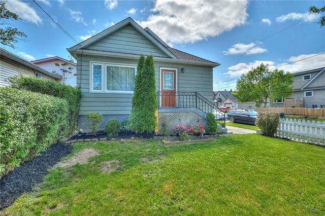 56 Parkview Road, House detached with 4 bedrooms, 2 bathrooms and 2 parking in St. Catharines ON | Image 29