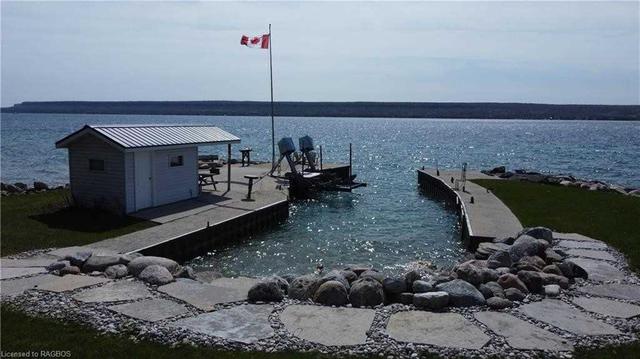 287 Mallory Beach Rd, House detached with 3 bedrooms, 4 bathrooms and 10 parking in South Bruce Peninsula ON | Image 6