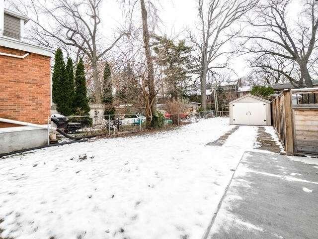 338 Beresford Ave, House detached with 4 bedrooms, 2 bathrooms and 4 parking in Toronto ON | Image 18