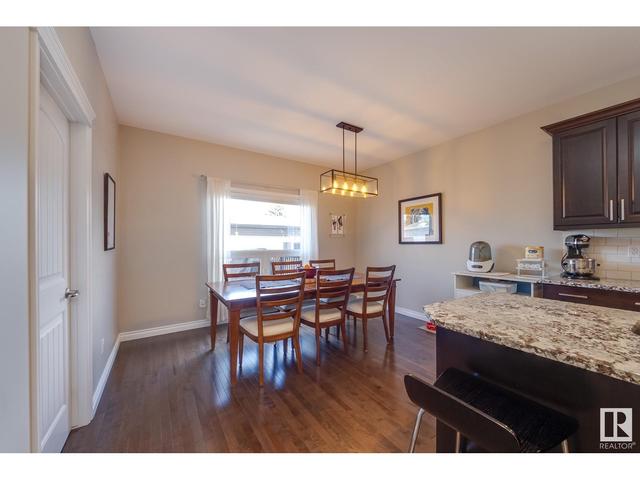 7744 81 Av Nw, House semidetached with 4 bedrooms, 3 bathrooms and null parking in Edmonton AB | Image 11