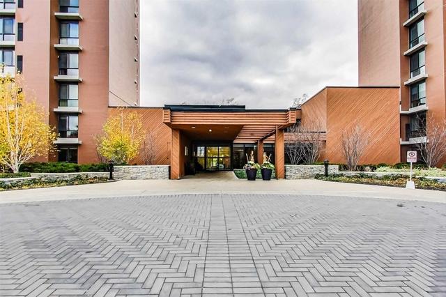 1805 - 1400 Dixie Rd, Condo with 2 bedrooms, 2 bathrooms and 2 parking in Mississauga ON | Image 27
