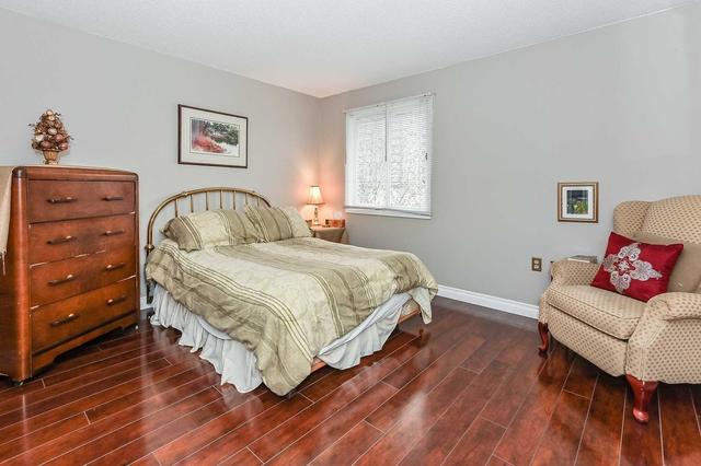 1294 Hammond St, House detached with 4 bedrooms, 4 bathrooms and 2 parking in Burlington ON | Image 12