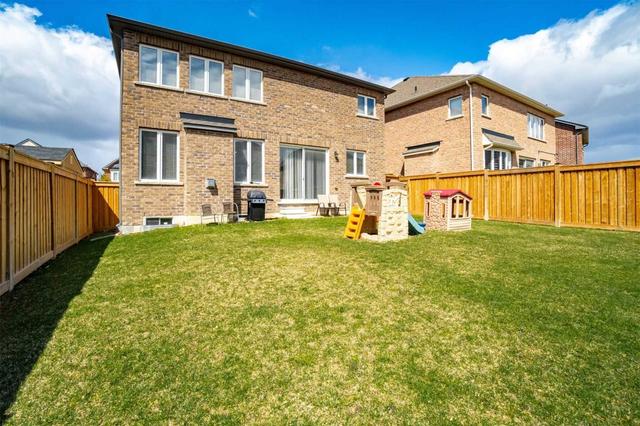9 Helderman St, House detached with 4 bedrooms, 4 bathrooms and 4 parking in Caledon ON | Image 36