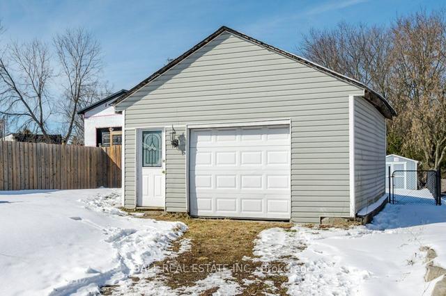 2148 Spring St St, House detached with 2 bedrooms, 2 bathrooms and 6 parking in Cramahe ON | Image 25