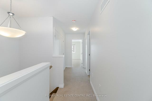 48 - 30 Times Square Blvd, House attached with 3 bedrooms, 4 bathrooms and 2 parking in Hamilton ON | Image 11
