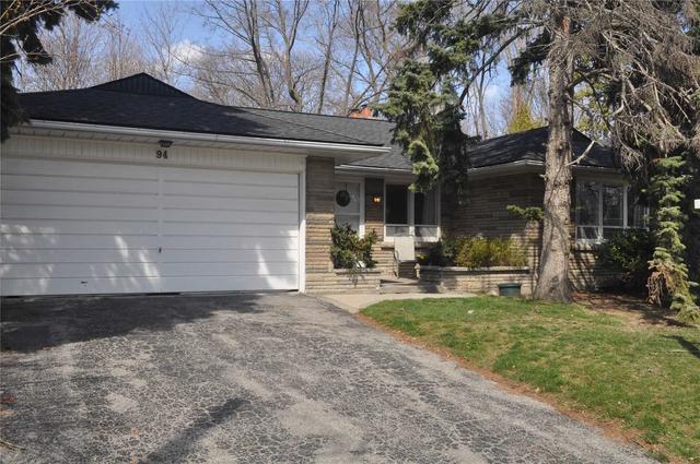 94 Glenaden Ave E, House detached with 3 bedrooms, 3 bathrooms and 4 parking in Toronto ON | Image 1