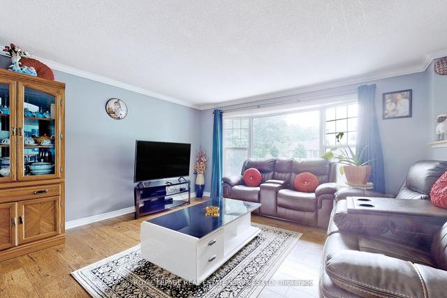 20 Ferman Dr, House detached with 3 bedrooms, 2 bathrooms and 4 parking in Guelph ON | Image 35