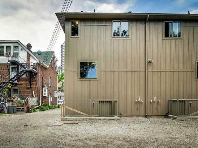 121 Young St, House semidetached with 4 bedrooms, 3 bathrooms and null parking in Hamilton ON | Image 11