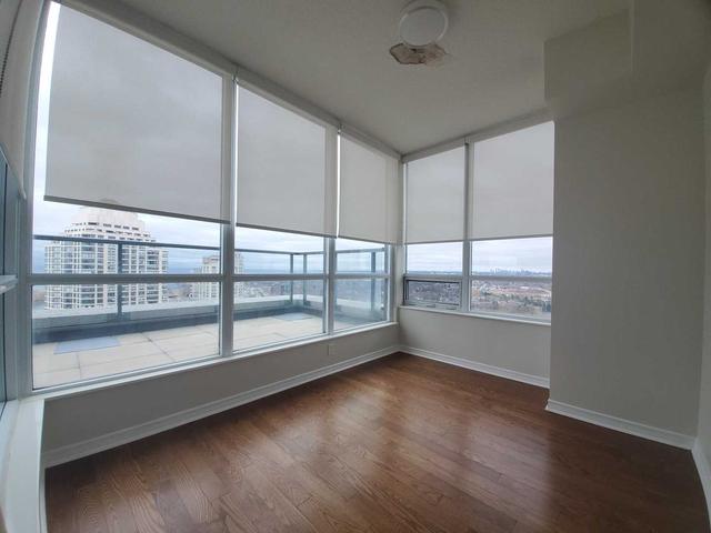 2401 - 15 Legion Rd, Condo with 2 bedrooms, 2 bathrooms and 1 parking in Toronto ON | Image 8