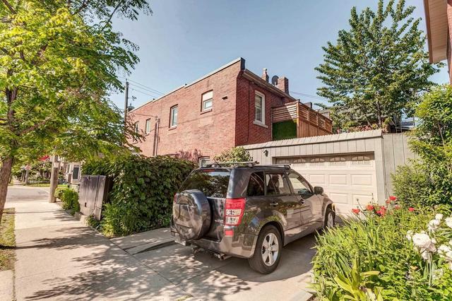 248 Hallam St, House detached with 3 bedrooms, 3 bathrooms and 1 parking in Toronto ON | Image 20