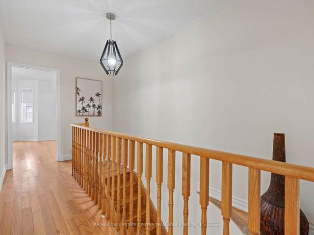 31 Native Landing, House semidetached with 3 bedrooms, 4 bathrooms and 2 parking in Brampton ON | Image 5