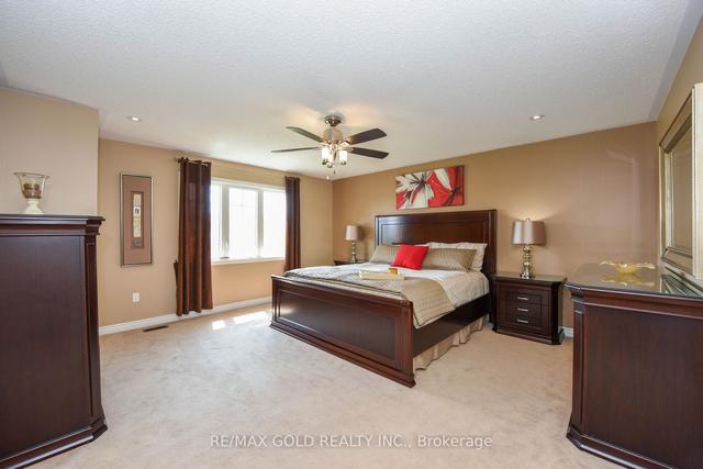 526 Nairn Circ, House detached with 4 bedrooms, 4 bathrooms and 6 parking in Milton ON | Image 9