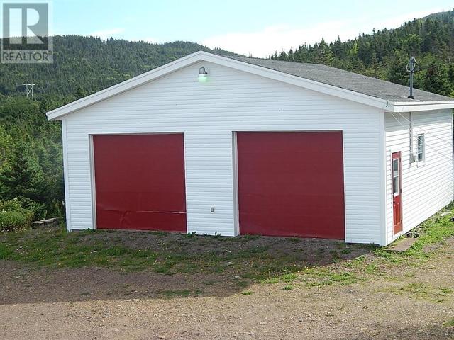 541 Main Street, House detached with 5 bedrooms, 2 bathrooms and null parking in Burin NL | Image 3