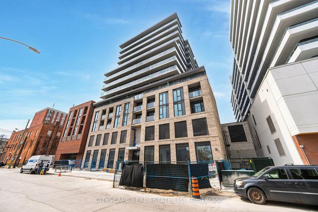 818 - 1 Jarvis St, Condo with 2 bedrooms, 2 bathrooms and 1 parking in Hamilton ON | Image 1