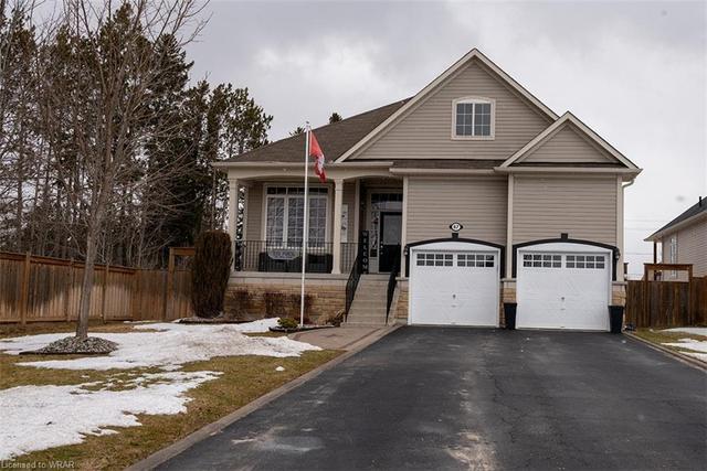 67 Meadowood Drive, House detached with 4 bedrooms, 3 bathrooms and null parking in Wasaga Beach ON | Image 1