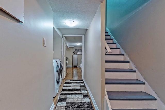 37 - 37 Fleetwood Cres, Townhouse with 3 bedrooms, 2 bathrooms and 2 parking in Brampton ON | Image 25