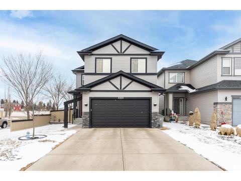 10129 93 St, Morinville, AB, T8R0C4 | Card Image