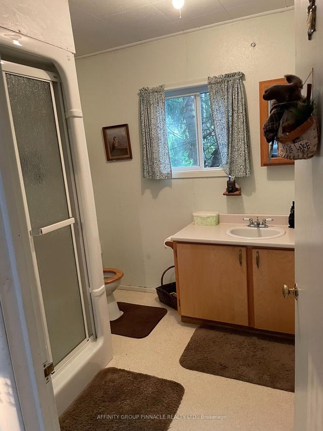 236427 Concession 3 Rd, House detached with 2 bedrooms, 1 bathrooms and 10 parking in Timiskaming, Unorganized, West Part ON | Image 6