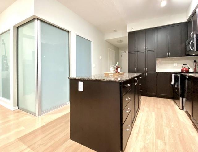 220 - 830 Lawrence Ave W, Condo with 2 bedrooms, 2 bathrooms and 1 parking in Toronto ON | Image 8