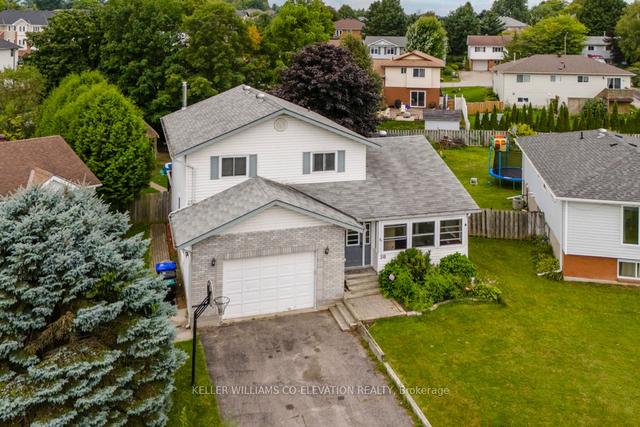 38 Corbeau Cres, Home with 3 bedrooms, 4 bathrooms and 5 parking in Penetanguishene ON | Image 22