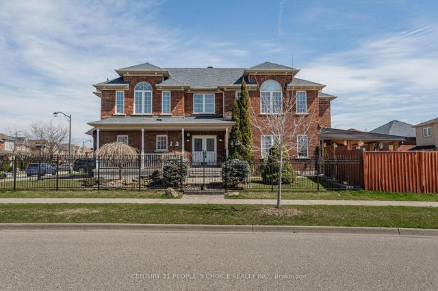 7325 Magistrate Terr, House detached with 4 bedrooms, 4 bathrooms and 5 parking in Mississauga ON | Image 12