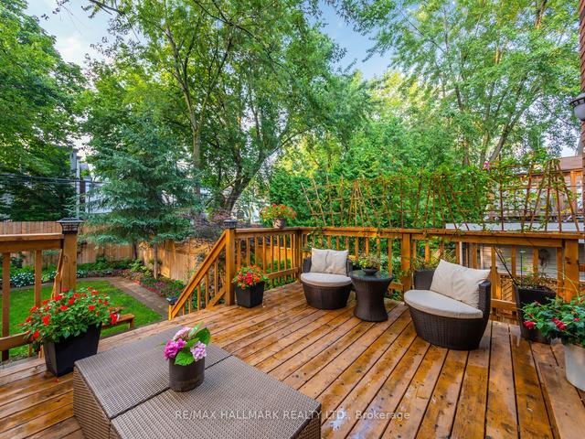 74 Macpherson Ave, House detached with 3 bedrooms, 4 bathrooms and 2 parking in Toronto ON | Image 31