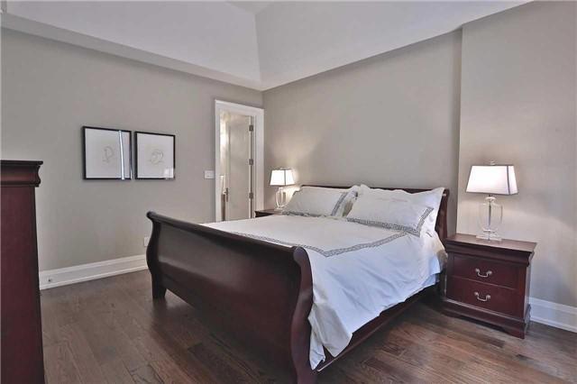 32 Bethnal Ave, House detached with 4 bedrooms, 5 bathrooms and 3 parking in Toronto ON | Image 14