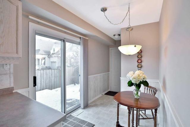 8 - 5030 New St, Townhouse with 3 bedrooms, 2 bathrooms and 2 parking in Burlington ON | Image 7