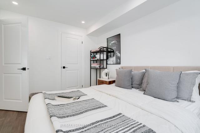 129 - 11 Foundry Ave, Townhouse with 2 bedrooms, 2 bathrooms and 1 parking in Toronto ON | Image 10