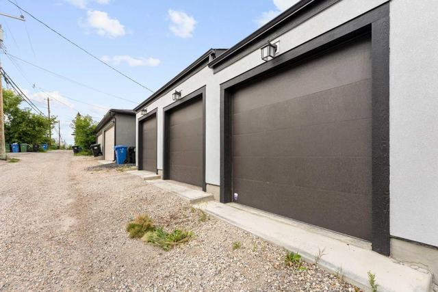 2127 12 Street Nw, Home with 3 bedrooms, 3 bathrooms and 1 parking in Calgary AB | Image 39