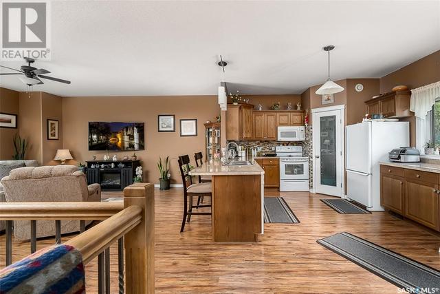 25 Arlington Avenue, House detached with 5 bedrooms, 3 bathrooms and null parking in Moose Jaw SK | Image 16