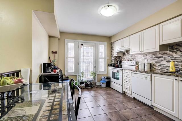 26 Camps Lane, House attached with 3 bedrooms, 3 bathrooms and 2 parking in Toronto ON | Image 12