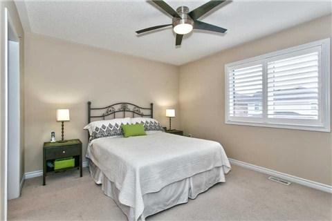 855 Pickersgill Cres, House detached with 3 bedrooms, 3 bathrooms and 4 parking in Milton ON | Image 13