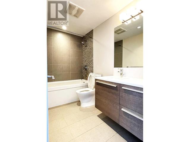 3509 - 2008 Rosser Avenue, Condo with 0 bedrooms, 1 bathrooms and 1 parking in Burnaby BC | Image 11