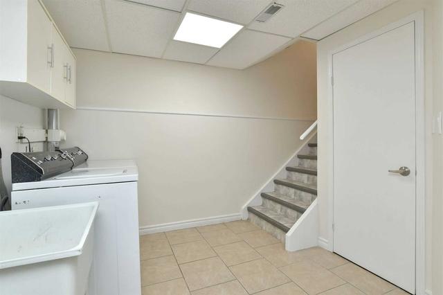 305 Davidson St, House detached with 2 bedrooms, 2 bathrooms and 3 parking in Tay ON | Image 11