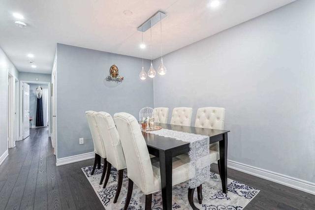 6067 Starfield Cres, House semidetached with 3 bedrooms, 2 bathrooms and 4 parking in Mississauga ON | Image 27