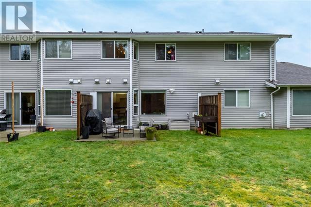 2 - 2882 Piercy Ave, House attached with 3 bedrooms, 2 bathrooms and 1 parking in Courtenay BC | Image 32