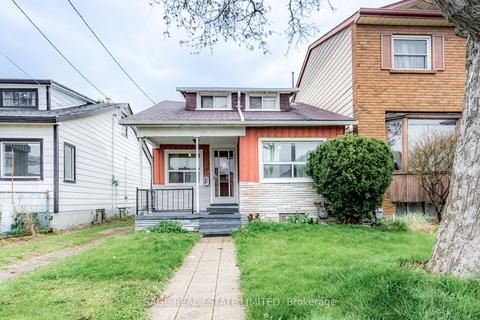 218 Aileen Ave, Toronto, ON, M6M1G4 | Card Image